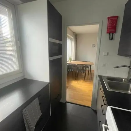 Hotel Central Apartment *